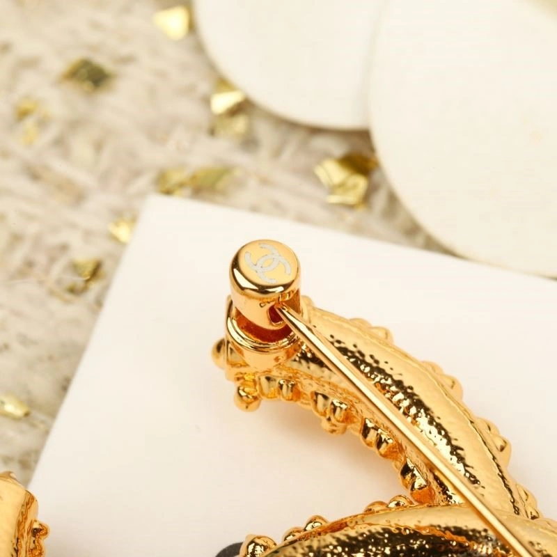 Chanel Brooches Chic 225548