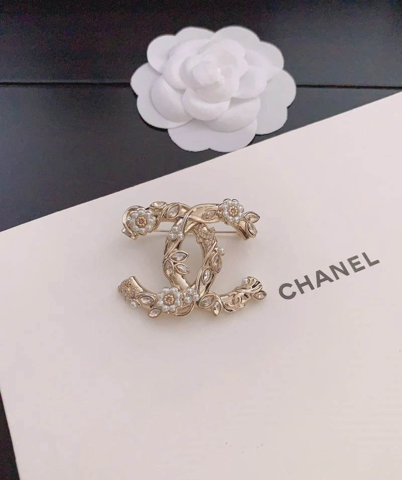 OnTrend Chanel Brooches 225586