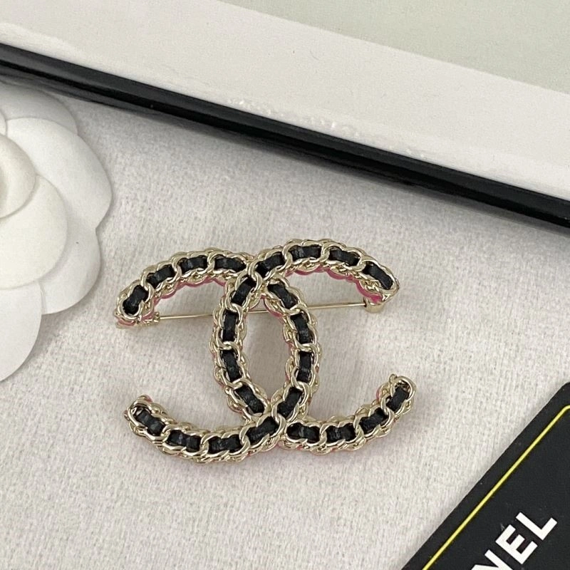 Practical Chanel Brooches 225544