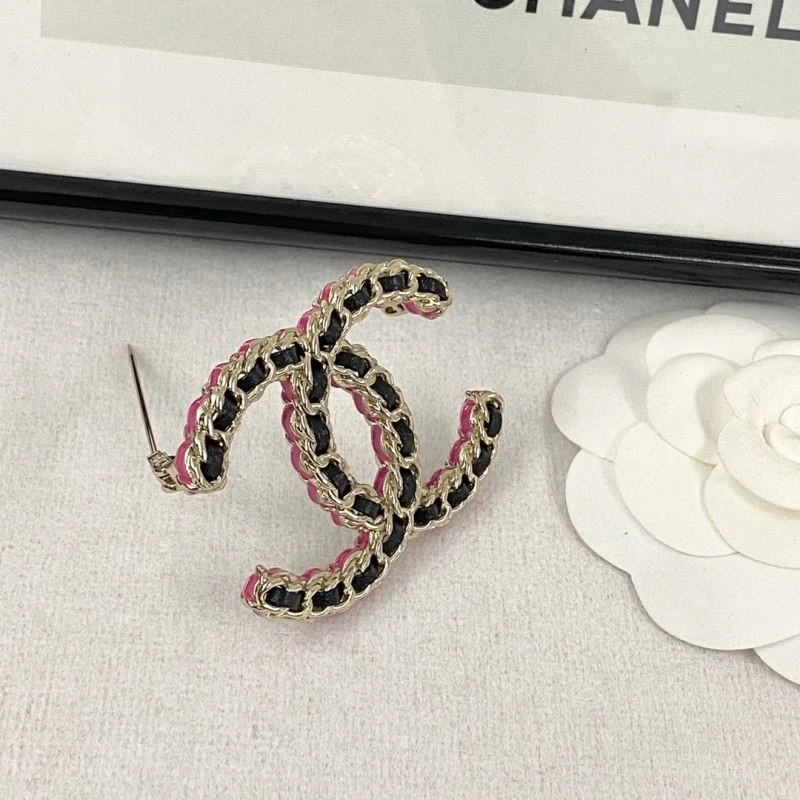 Practical Chanel Brooches 225544