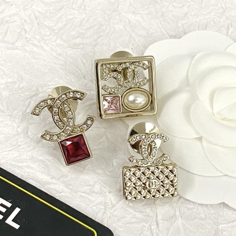 Stretchable Chanel Brooches 225539
