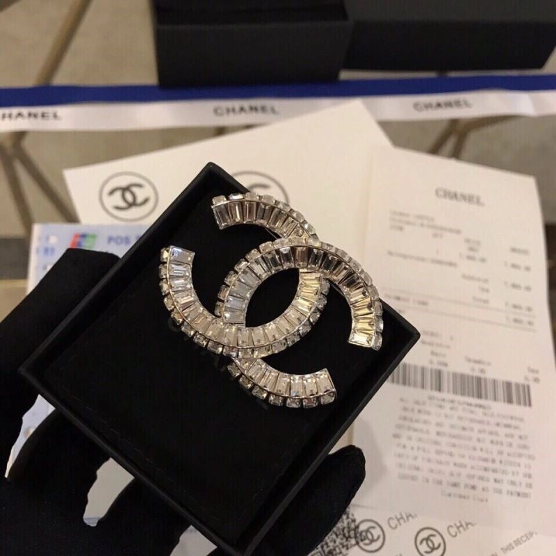 Chanel Brooches Soft 225580