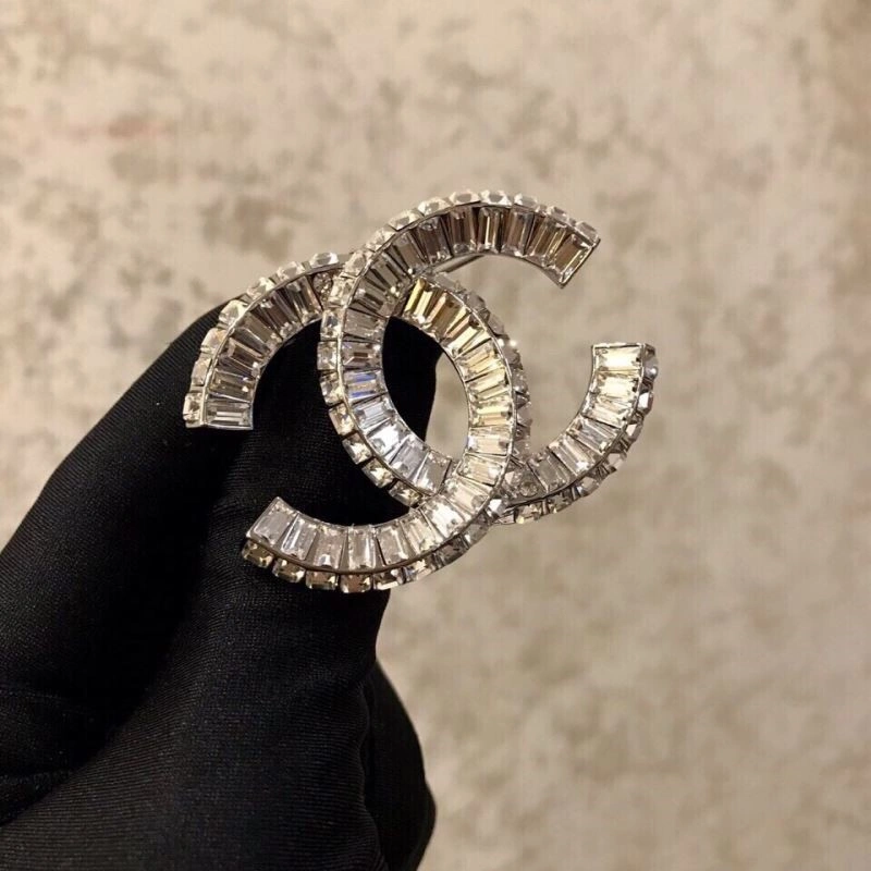 Chanel Brooches Soft 225580