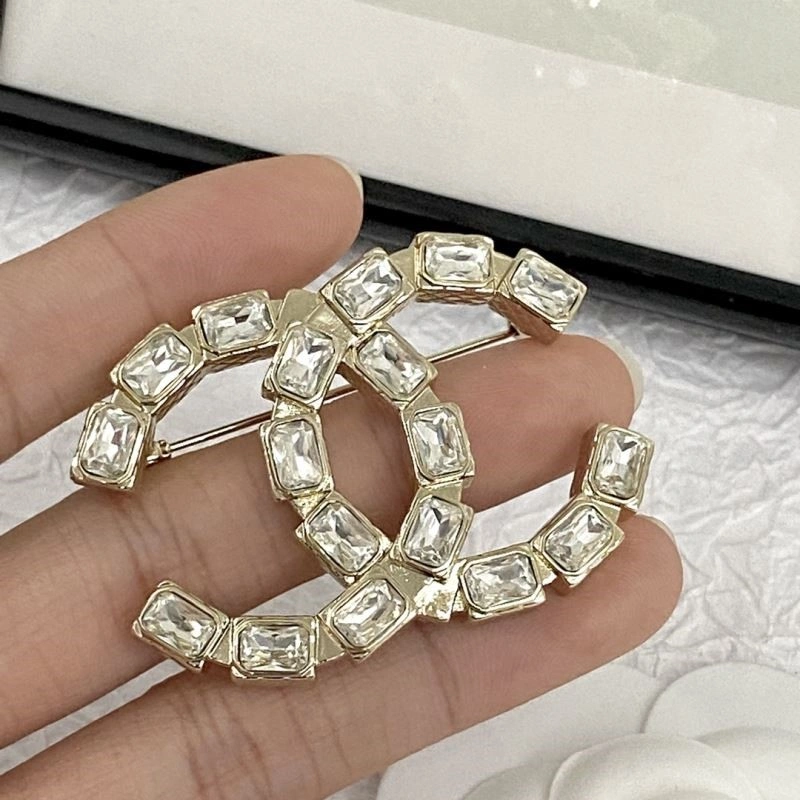 Chanel Brooches Flexible 225568