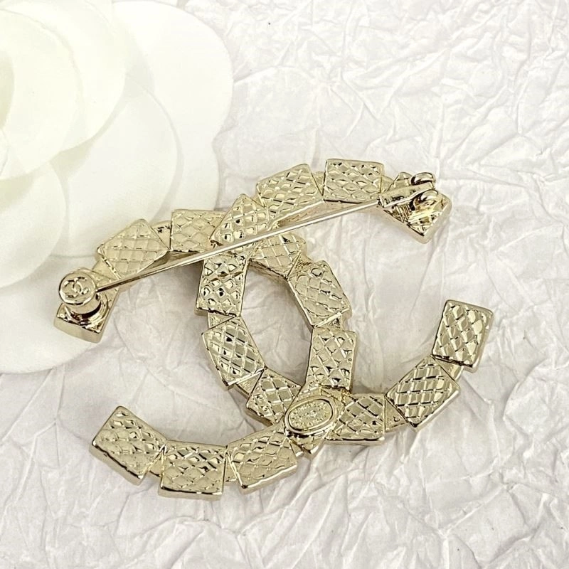 Chanel Brooches Flexible 225568