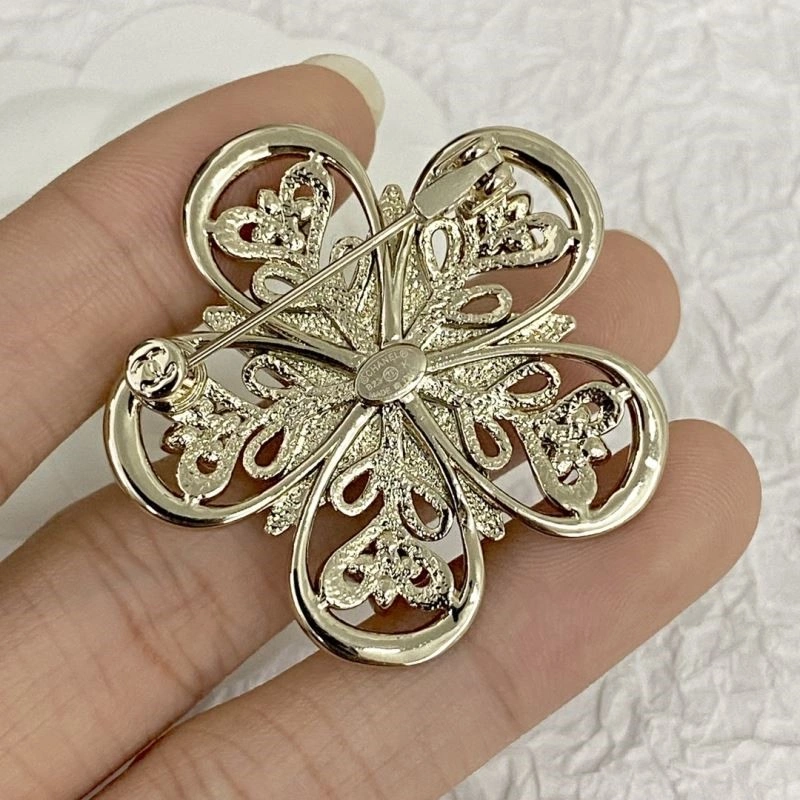 Trendsetting Chanel Brooches 225591