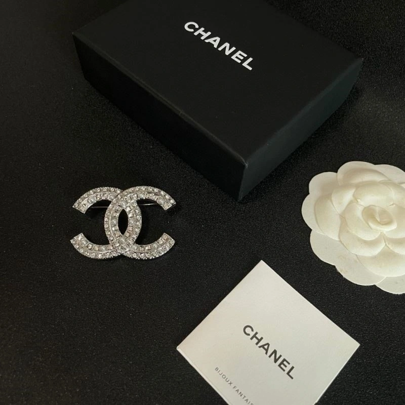 Chanel Brooches Sophisticated 225520
