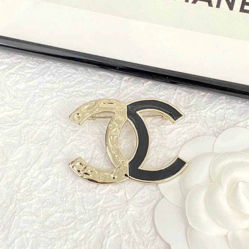 Upgraded Chanel Brooches 225522