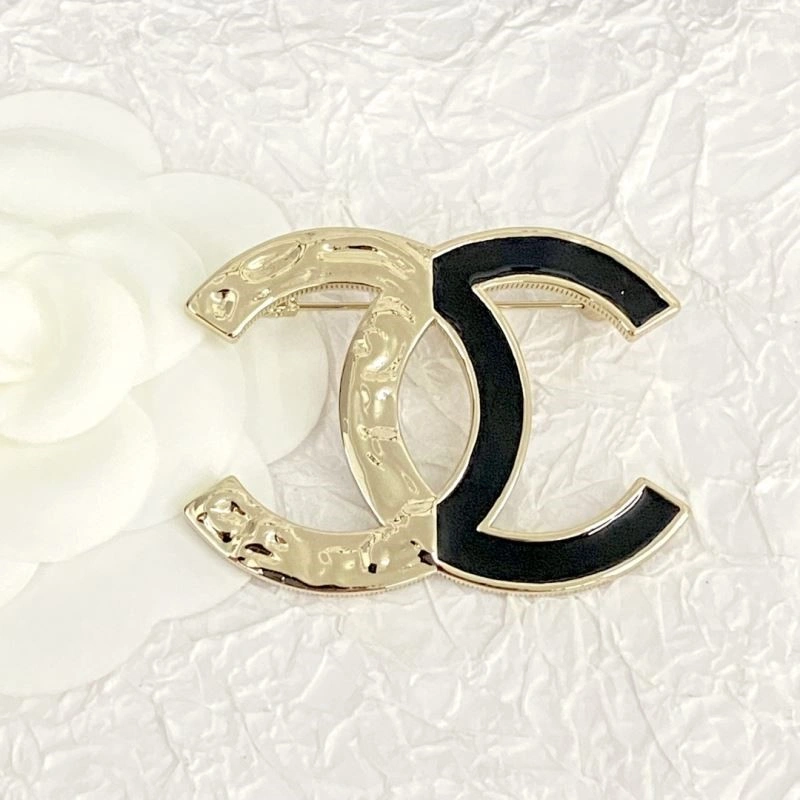 Upgraded Chanel Brooches 225522