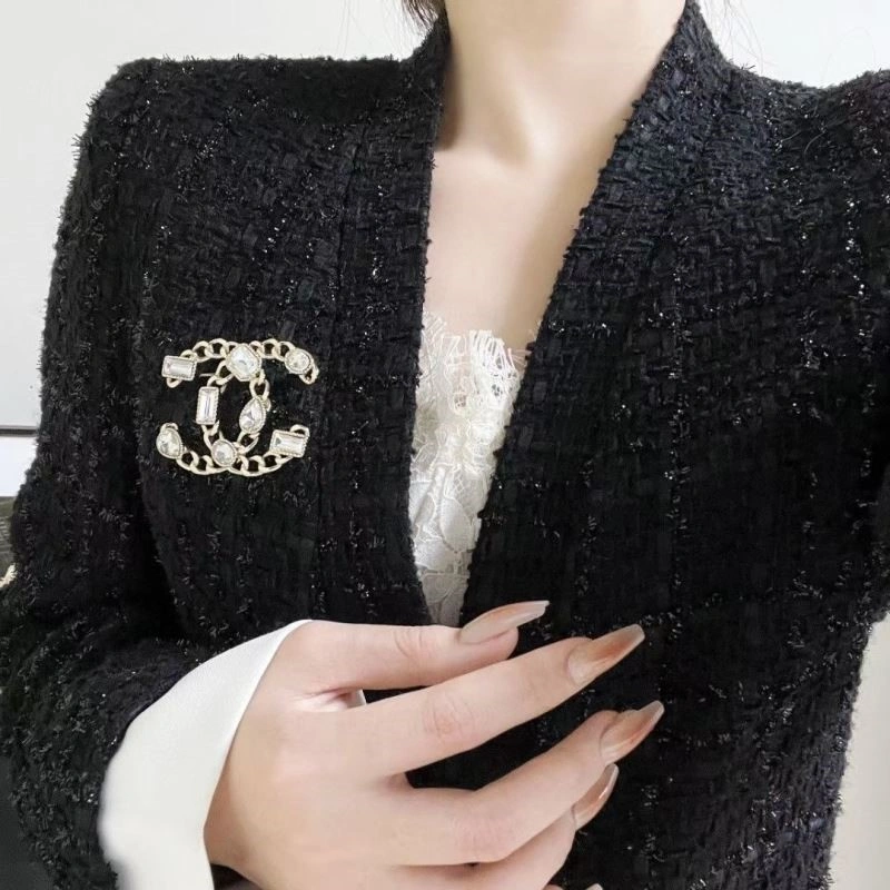 Chanel Brooches Soft 225516