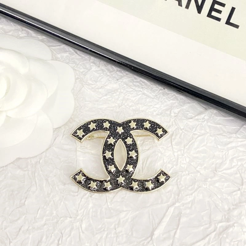 Chanel Brooches Packable 225532