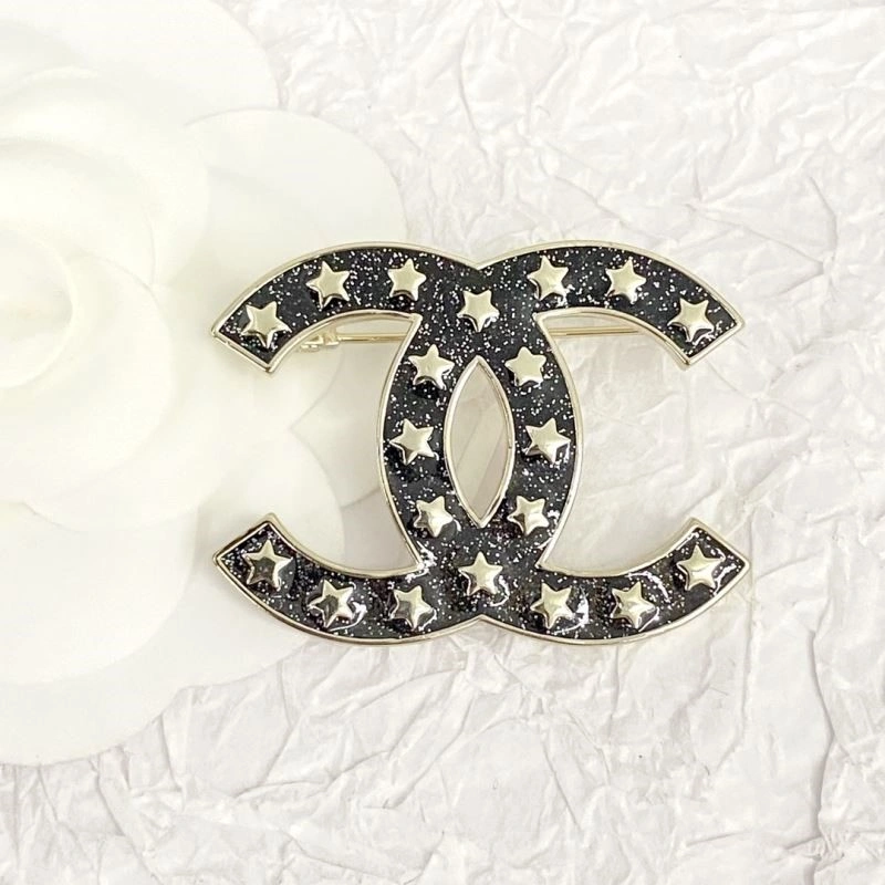 Chanel Brooches Packable 225532
