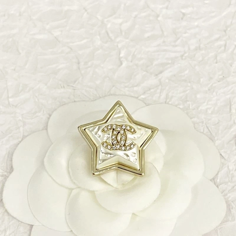 Chanel Brooches RelaxedFit 225600