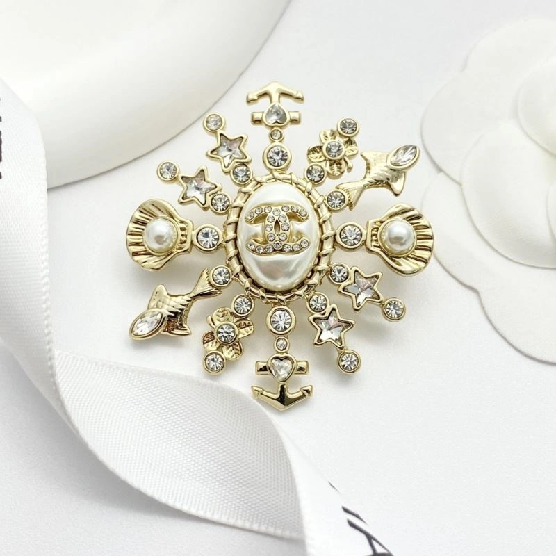 ModernLook Chanel Brooches 225498