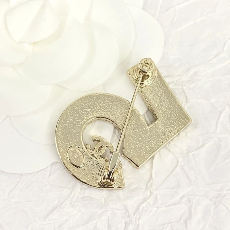 Chanel Brooches Elegant 225496