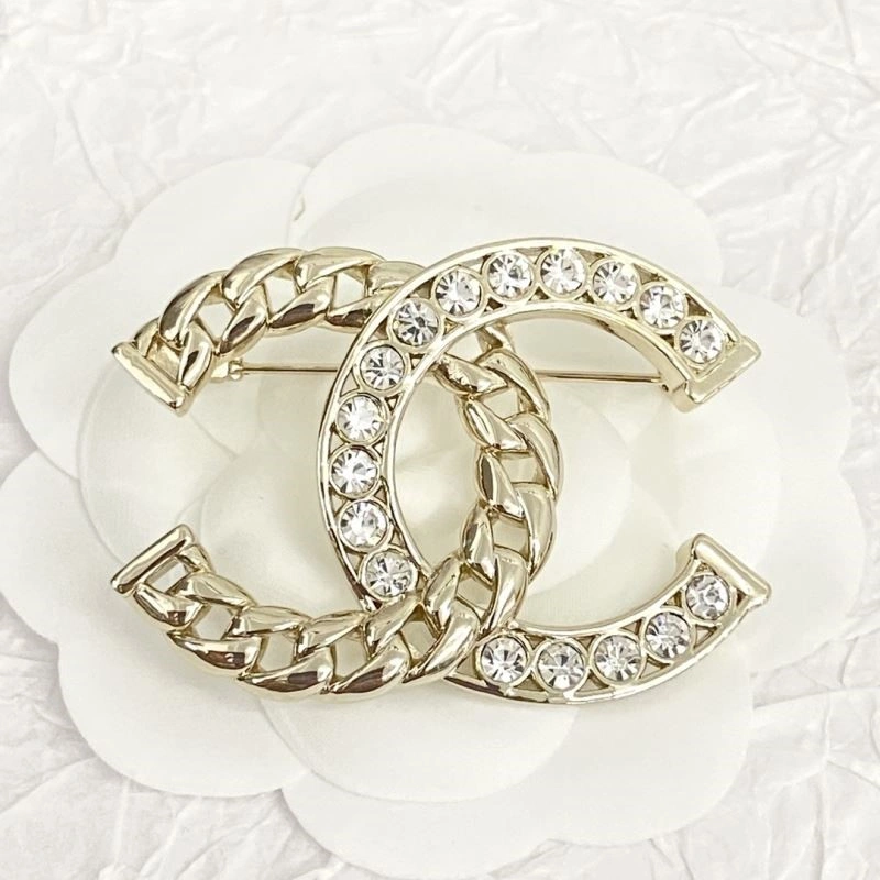 Chanel Brooches Sophisticated 225501