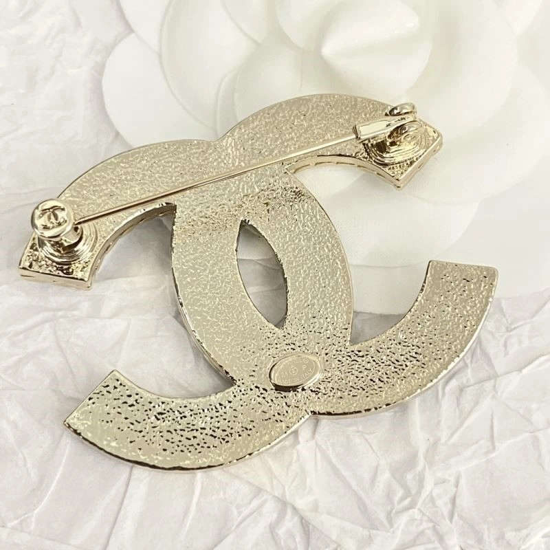 Practical Chanel Brooches 225527