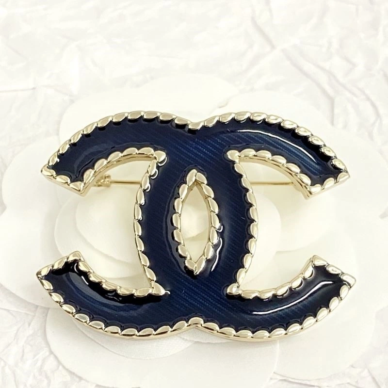 Practical Chanel Brooches 225527
