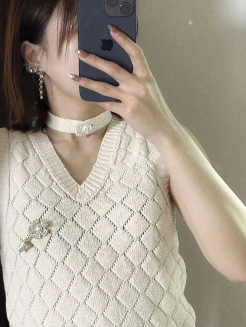 SportInspired Chanel Brooches 225503
