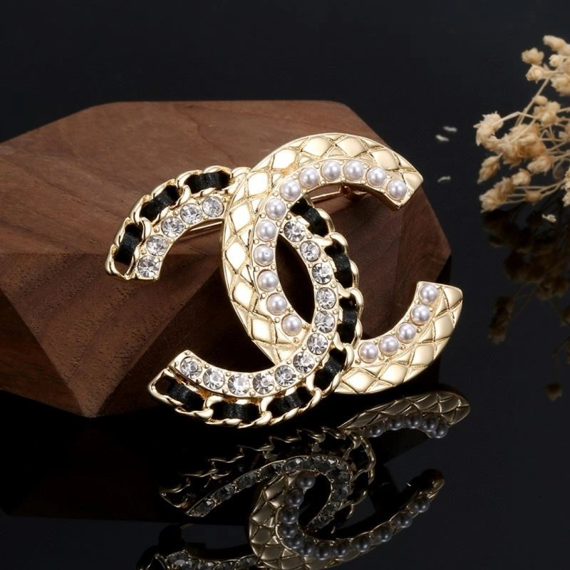 Chanel Brooches Flexible 225488