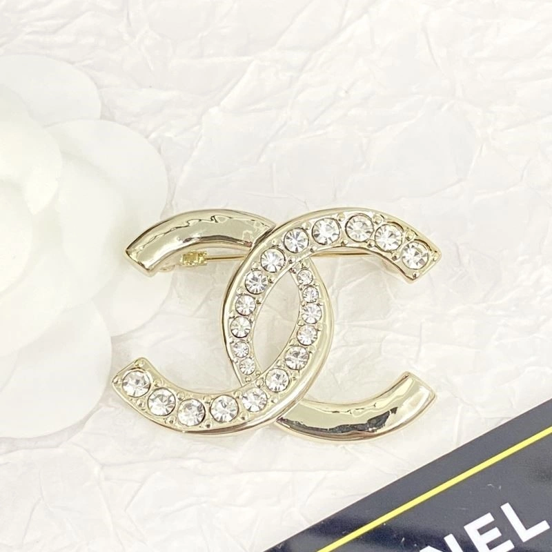 Durable Chanel Brooches 225486