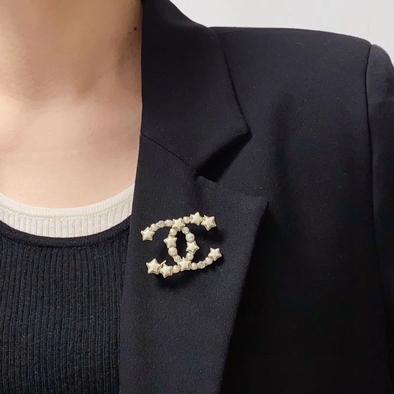 SmartChoice Chanel Brooches 225473