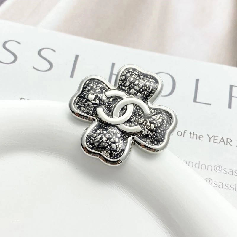 Chanel Brooches TravelReady 225472