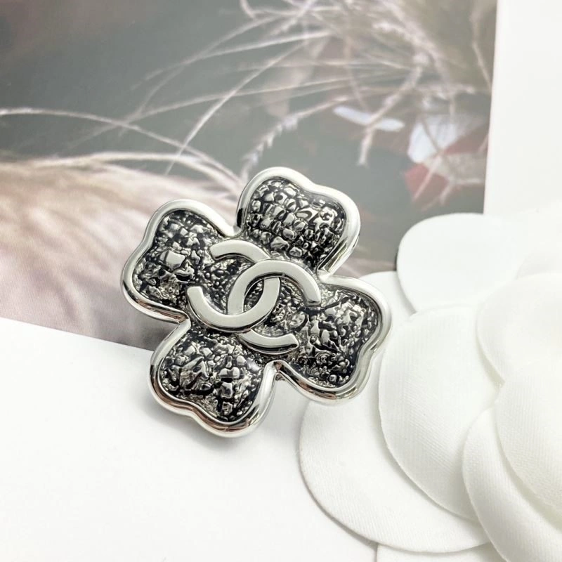 Chanel Brooches TravelReady 225472