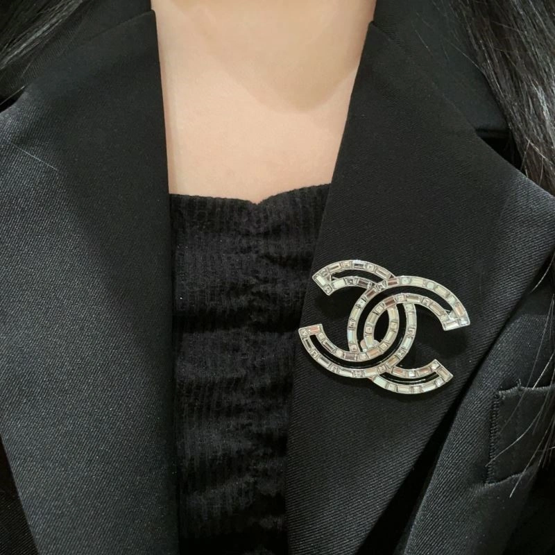 AllSeason Chanel Brooches 225551