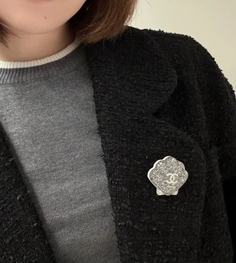 Chanel Brooches Sustainable 225463