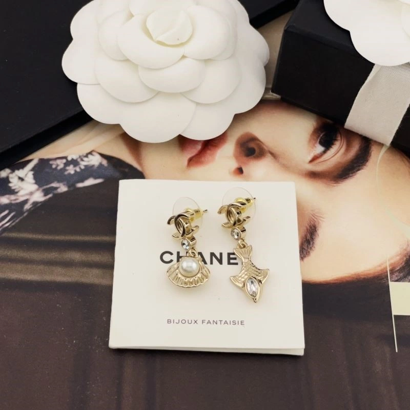 Chanel Brooches Sustainable 225466