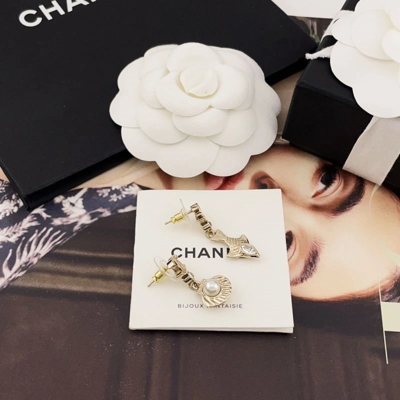 Chanel Brooches Sustainable 225466