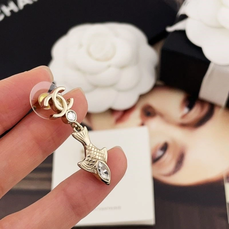 Chanel Brooches Sustainable 225466