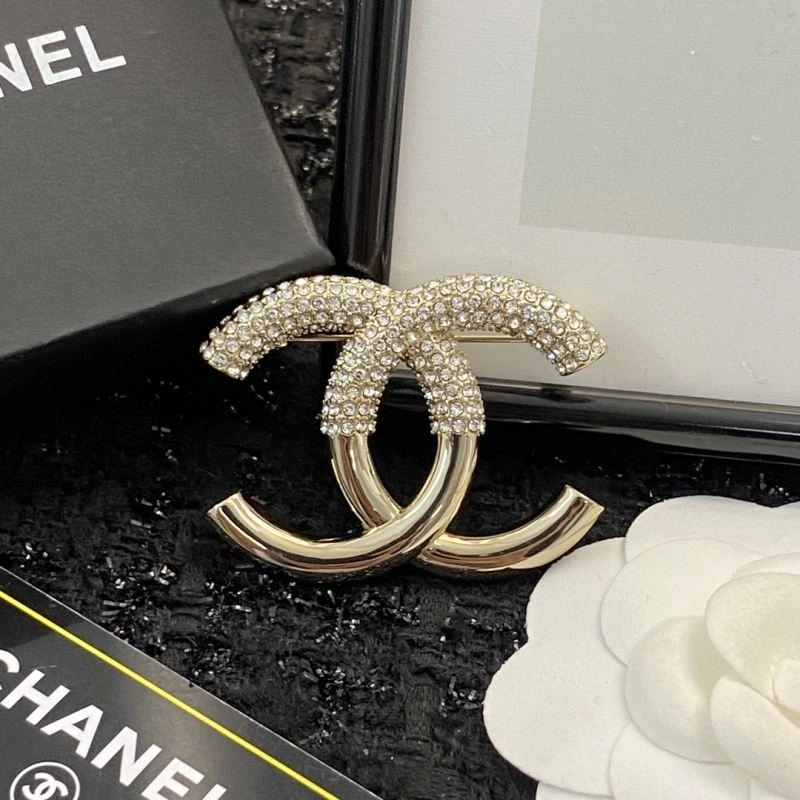Chanel Brooches Stylish 225506