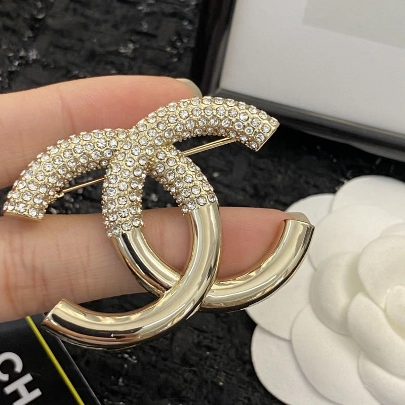 Chanel Brooches Stylish 225506