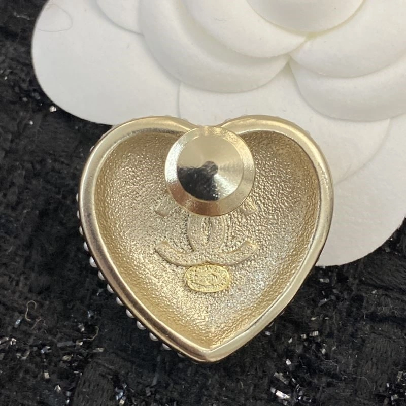 Original Chanel Brooches 225499