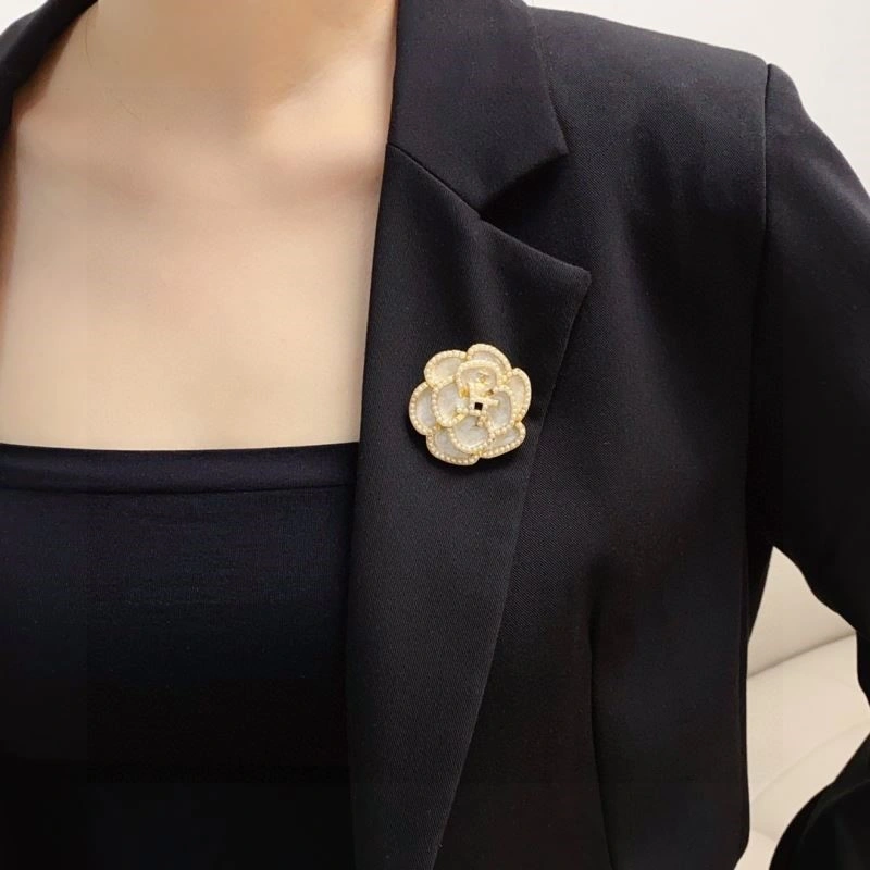 Chanel Brooches HighQuality 225493
