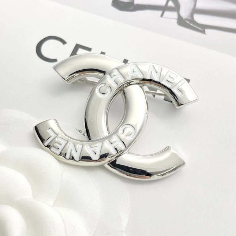 Chanel Brooches Soft 225442