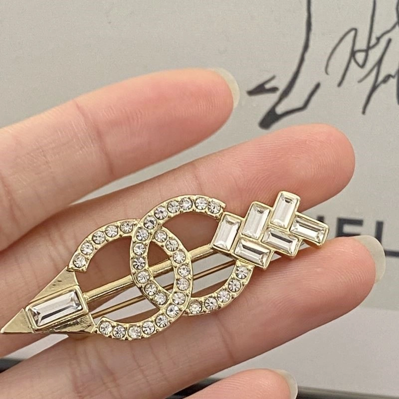 Breathable Chanel Brooches 225438