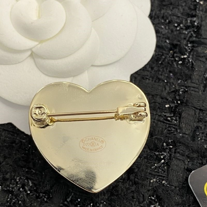 Chanel Brooches Trendsetting 225490