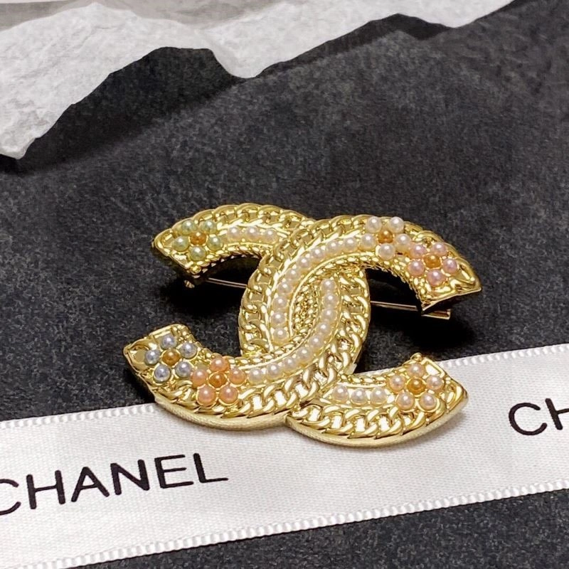 Chanel Brooches ModernLook 225478