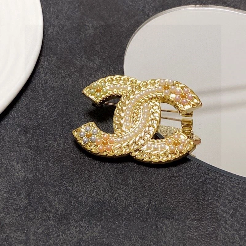 Chanel Brooches ModernLook 225478