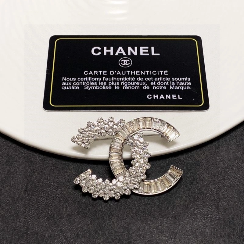 QuickDry Chanel Brooches 225424