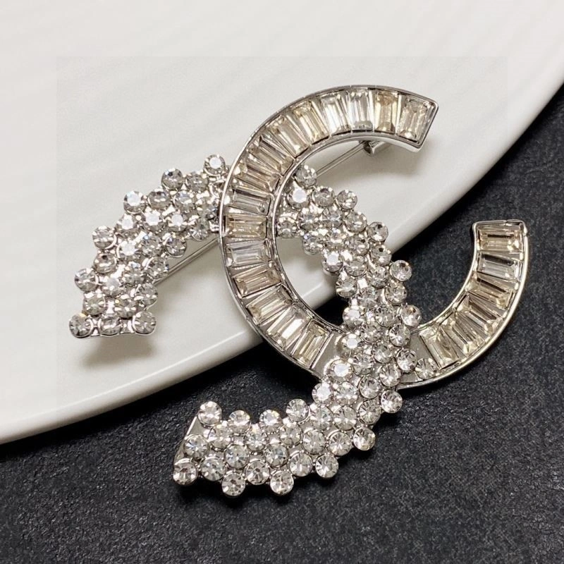QuickDry Chanel Brooches 225424