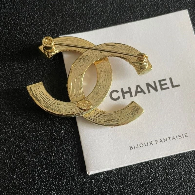Chanel Brooches WaterResistant 225427