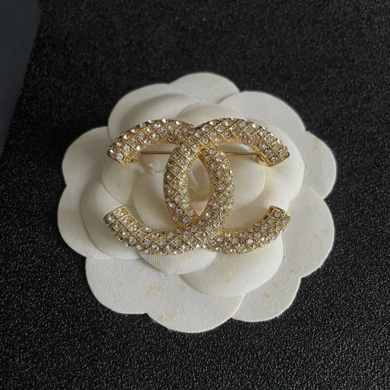 Chanel Brooches WaterResistant 225427