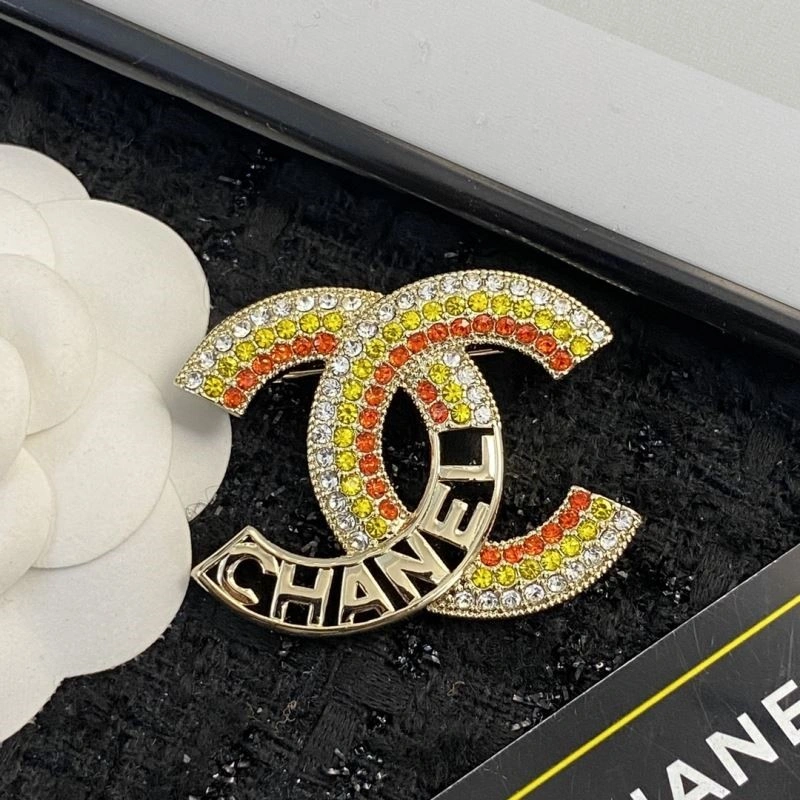 Chanel Brooches Bold 225468
