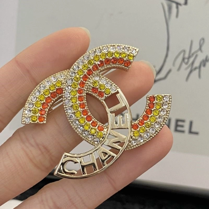 Chanel Brooches Bold 225468