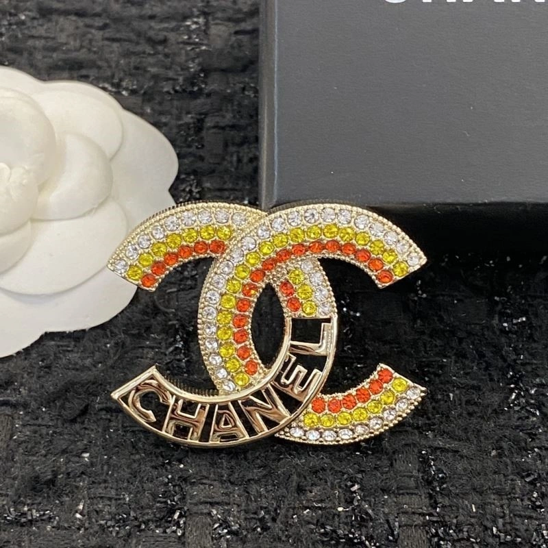 Chanel Brooches Bold 225468