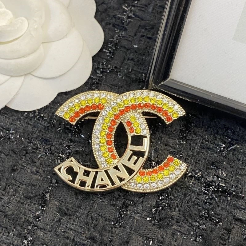 Chanel Brooches Bold 225468